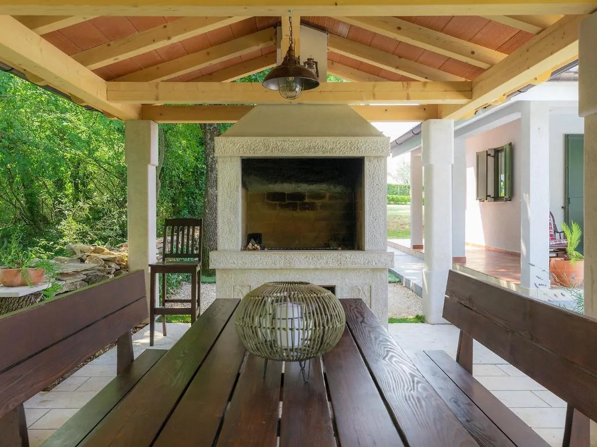 Holiday Home Fratrici By Interhome Murine