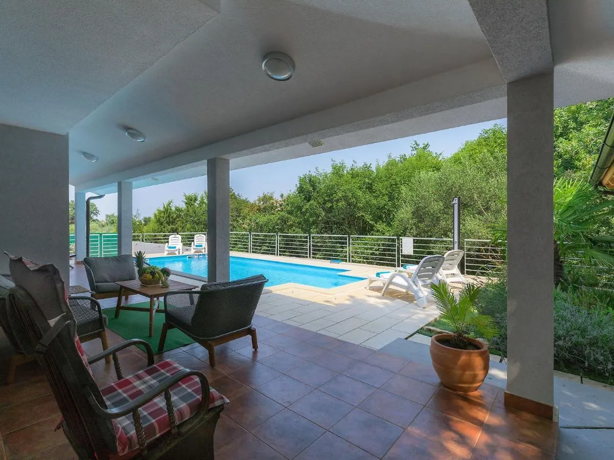 Holiday Home Fratrici By Interhome Murine 0*,  Chorvatsko