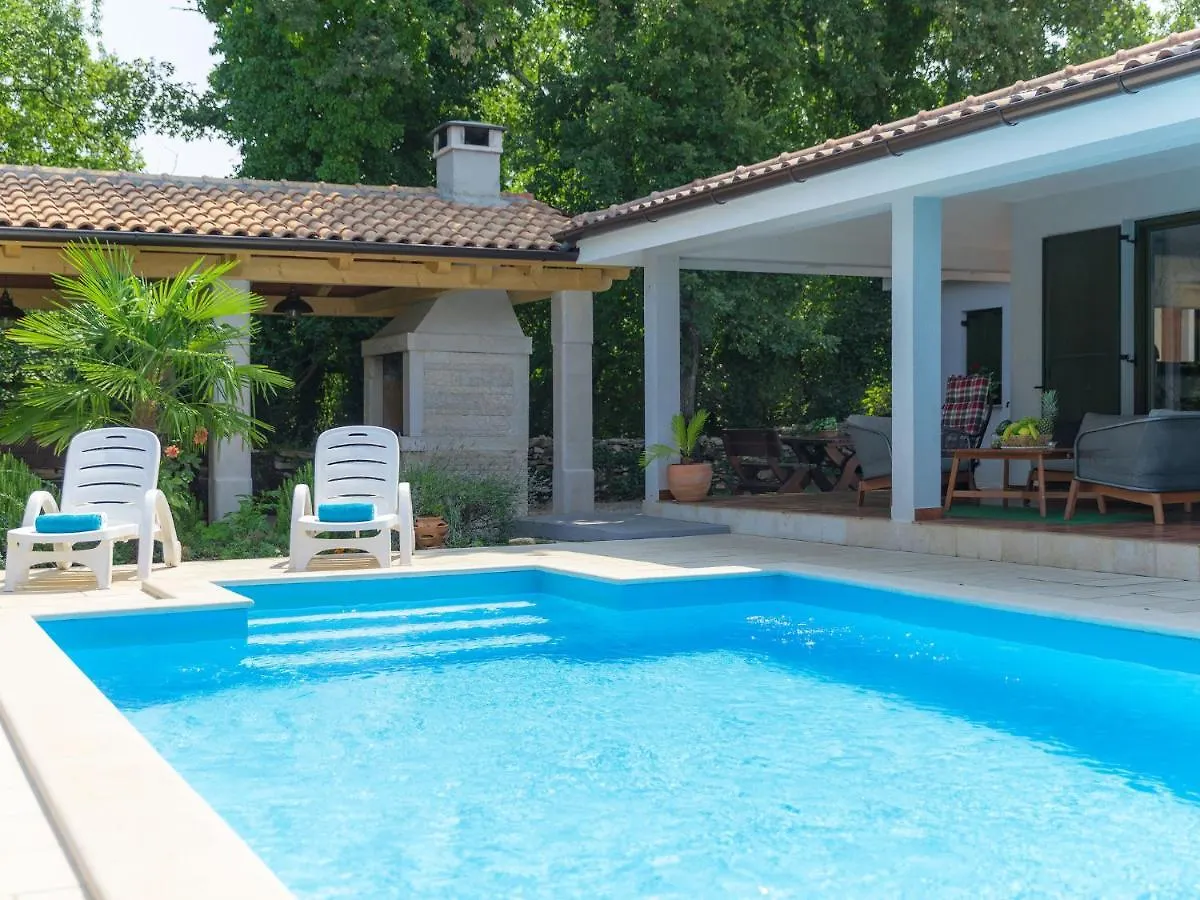 Holiday Home Fratrici By Interhome Murine